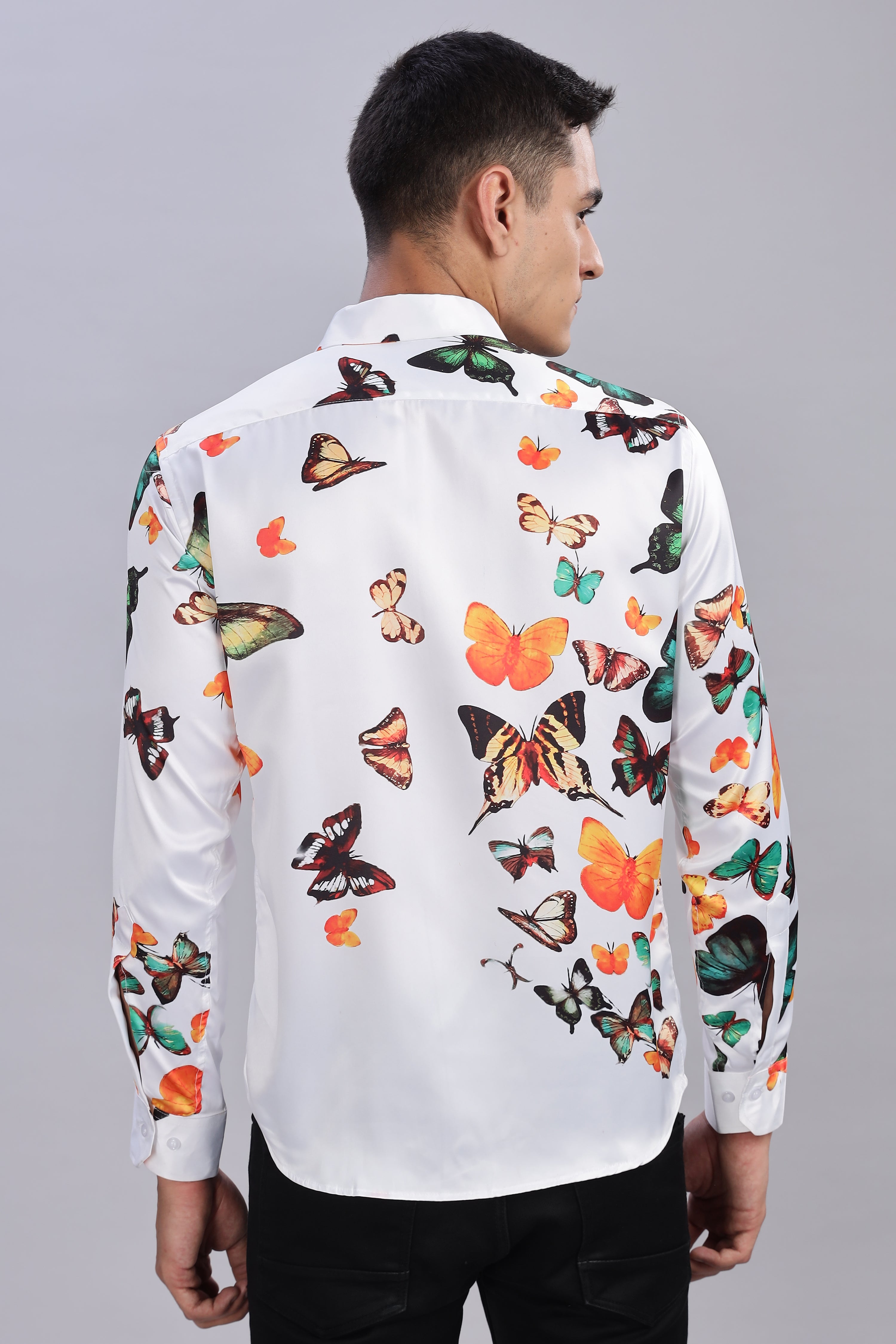 SMOKE BUTTERFLY SATIN PRINTED SHIRT [WHITE]