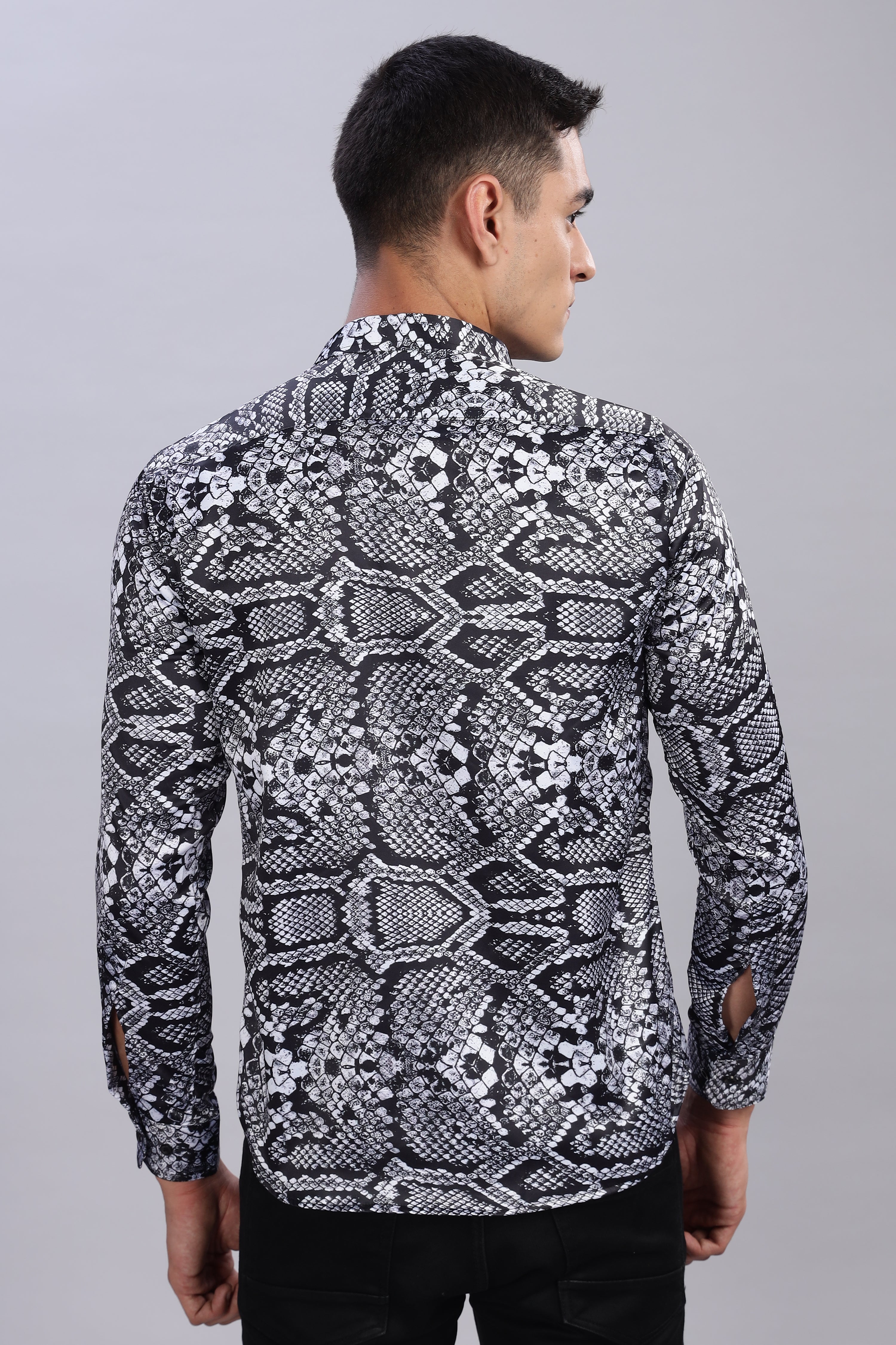 SMOKE SNAKE PRINT SATIN SHIRT