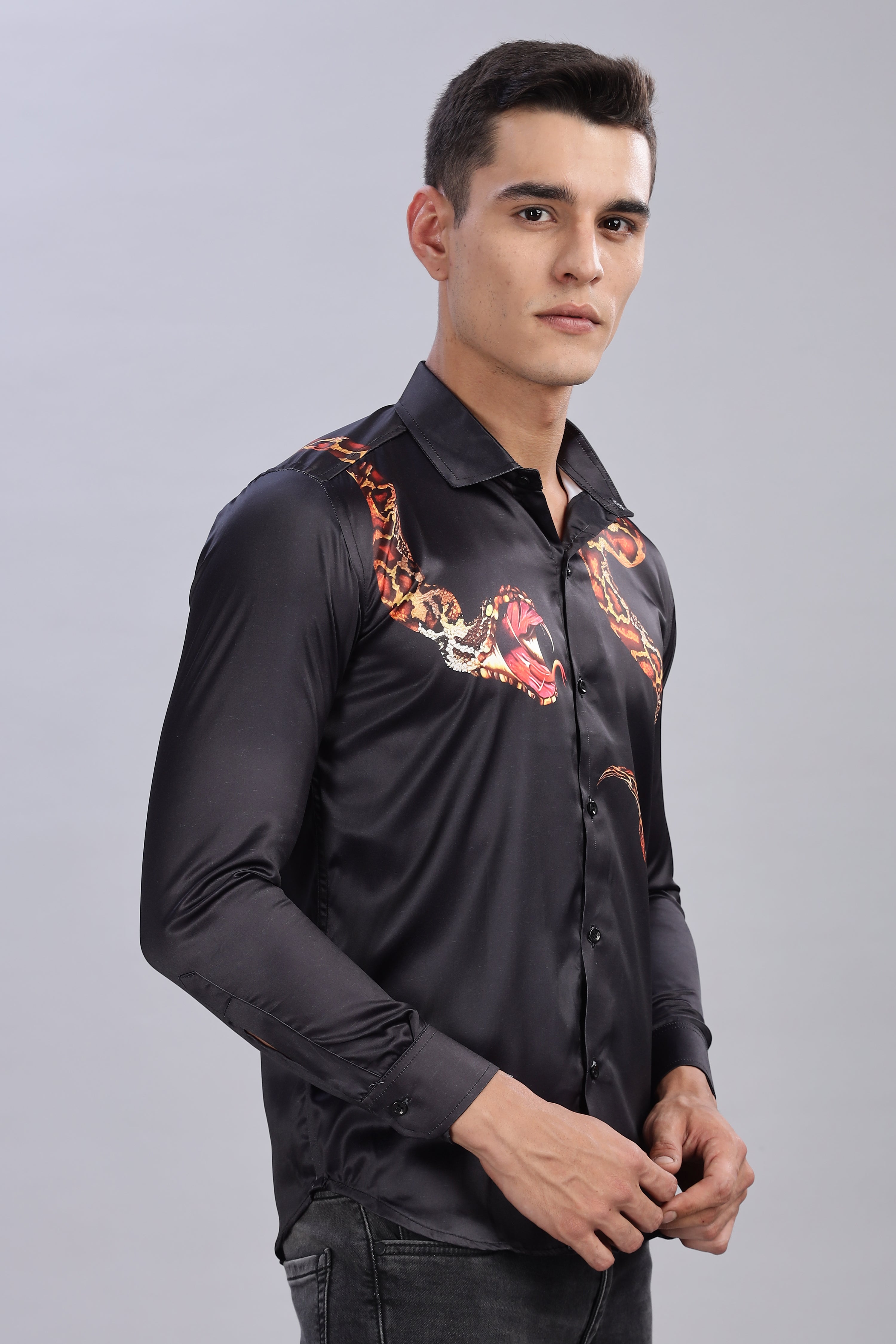 SMOKE PANTHER SATIN SHIRT  [black]