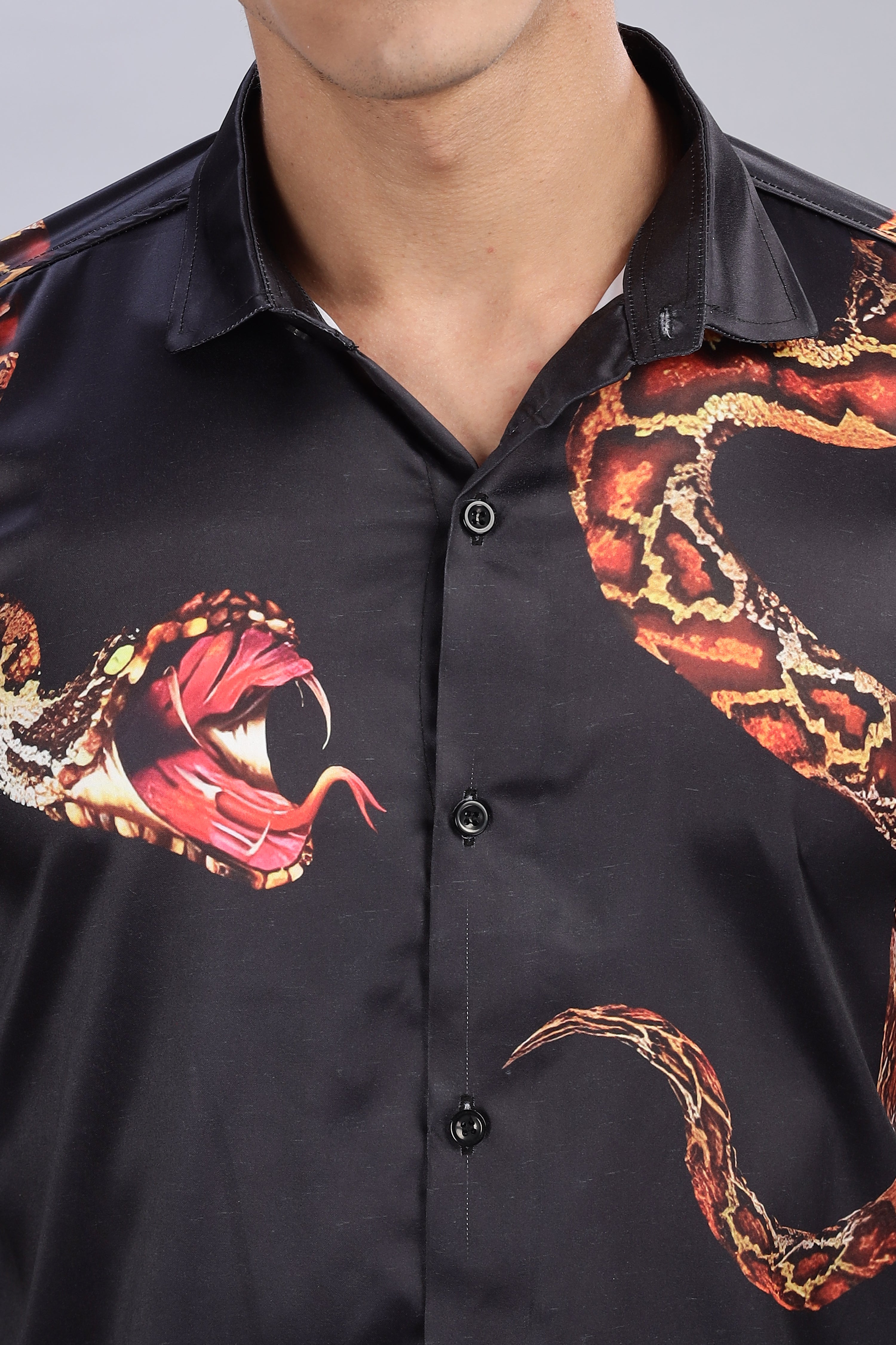 SMOKE PANTHER SATIN SHIRT  [black]