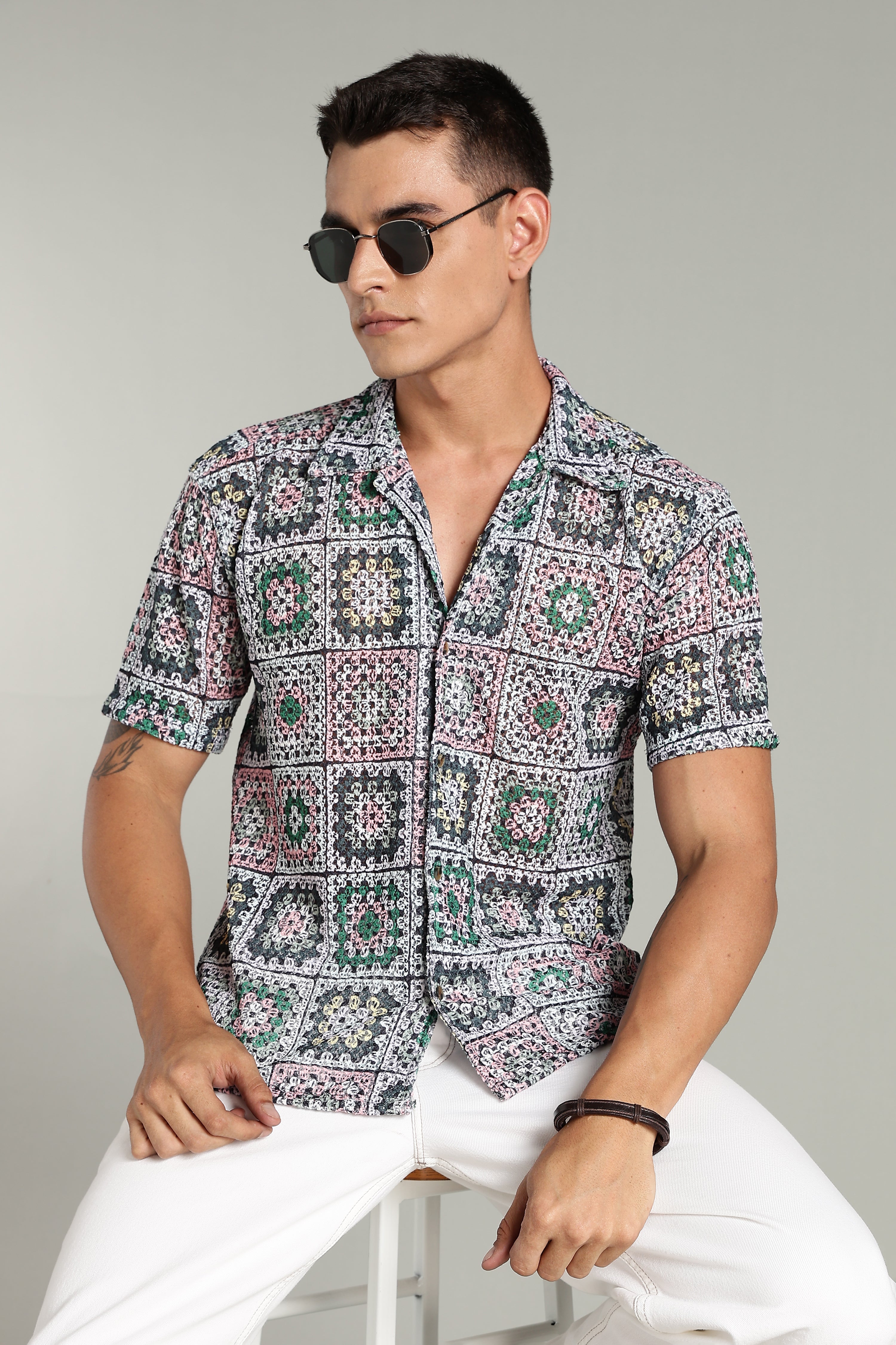 SMOKE CORCHET ABSTRACT SHIRT