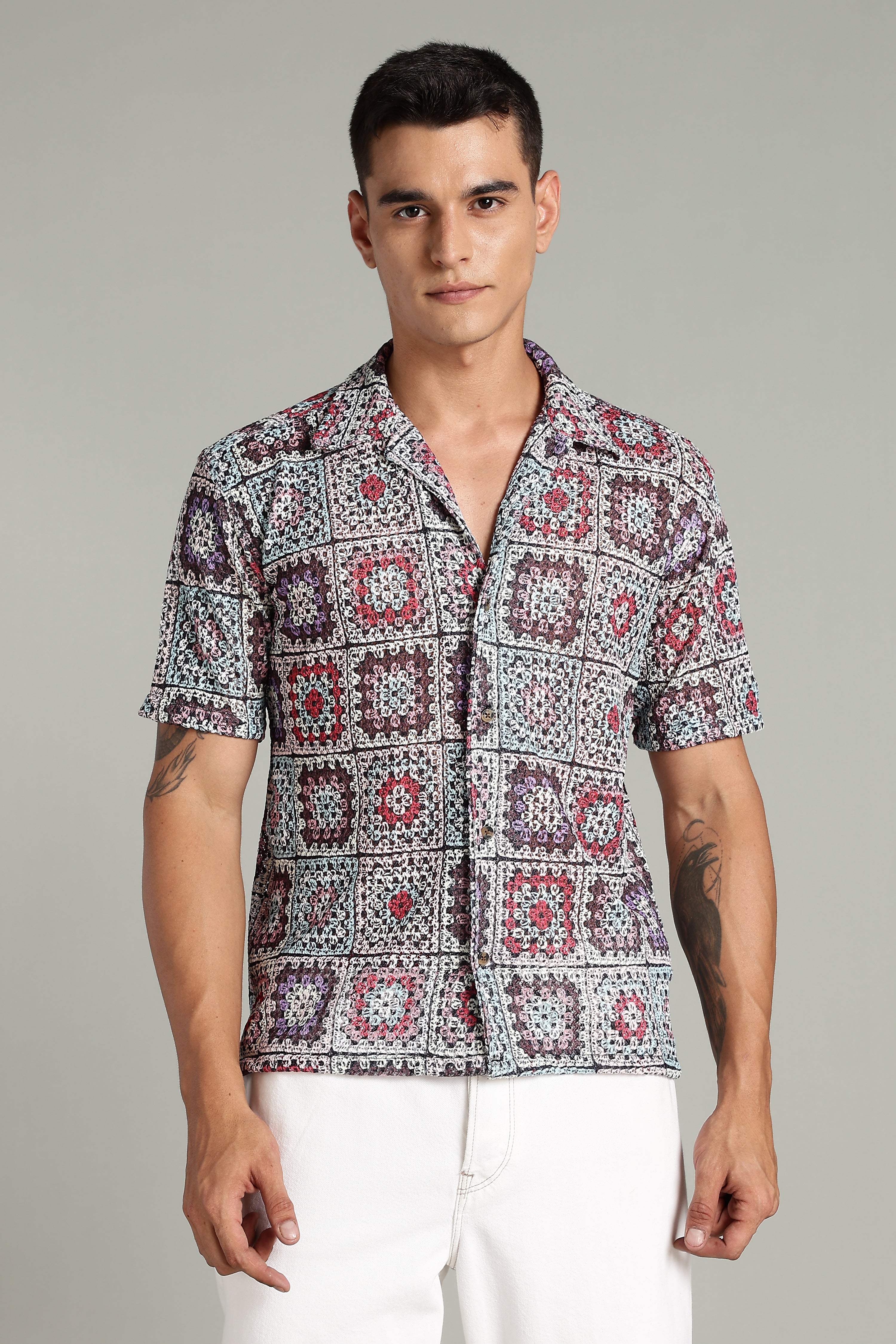 SMOKE CORCHET ABSTRACT SHIRT