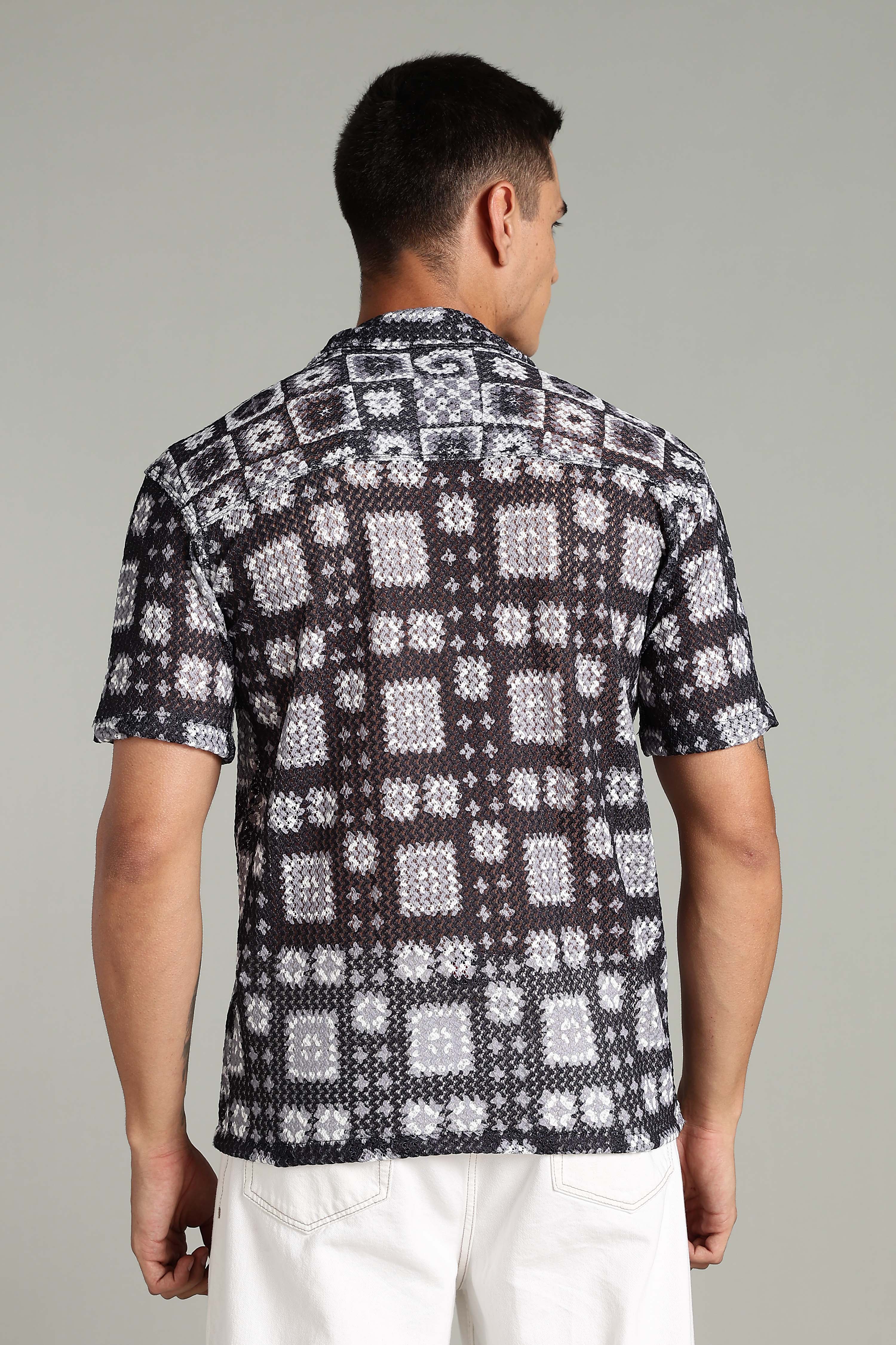 SMOKE CORCHET ABSTRACT SHIRT
