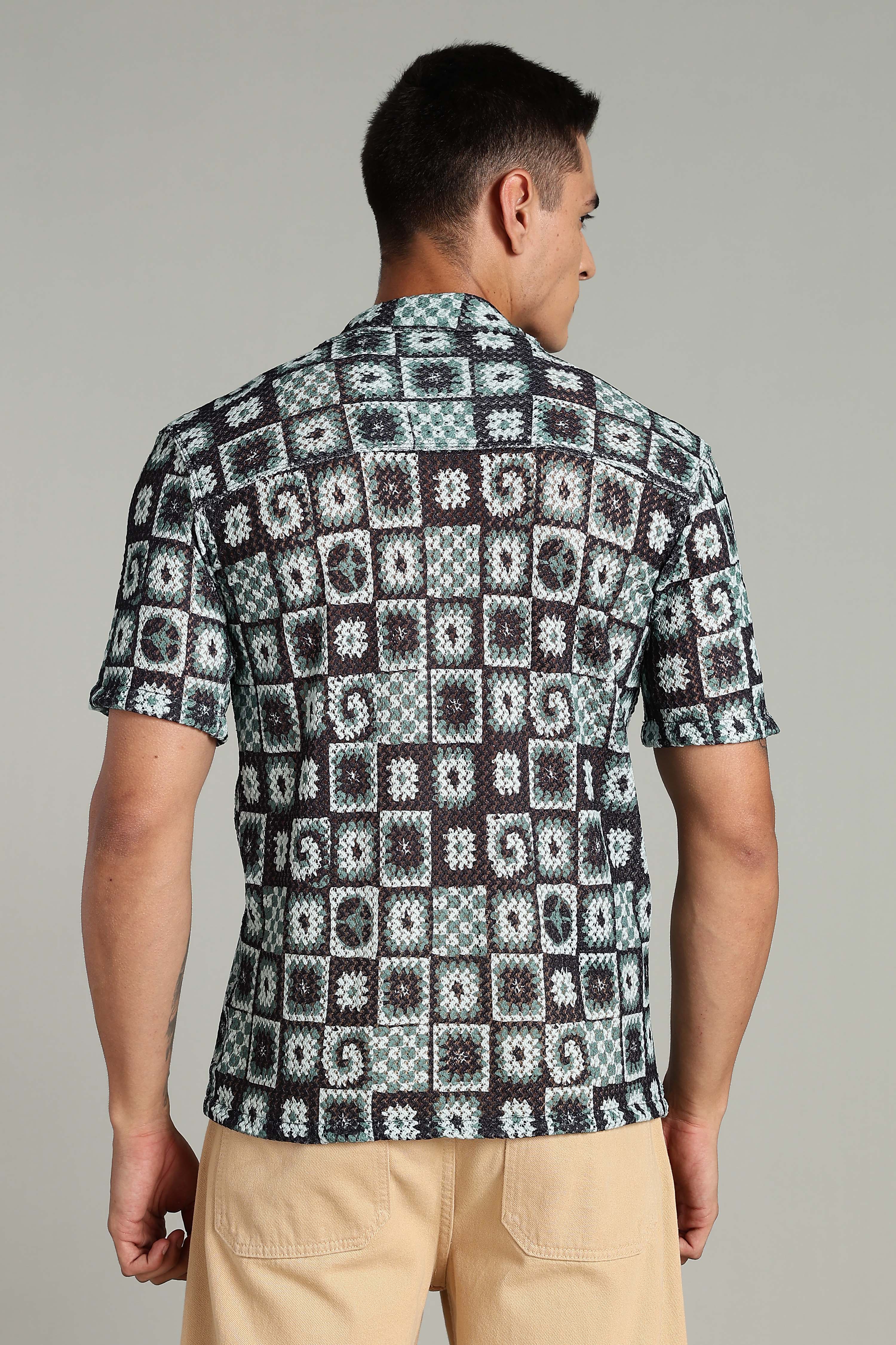 SMOKE CORCHET ABSTRACT SHIRT