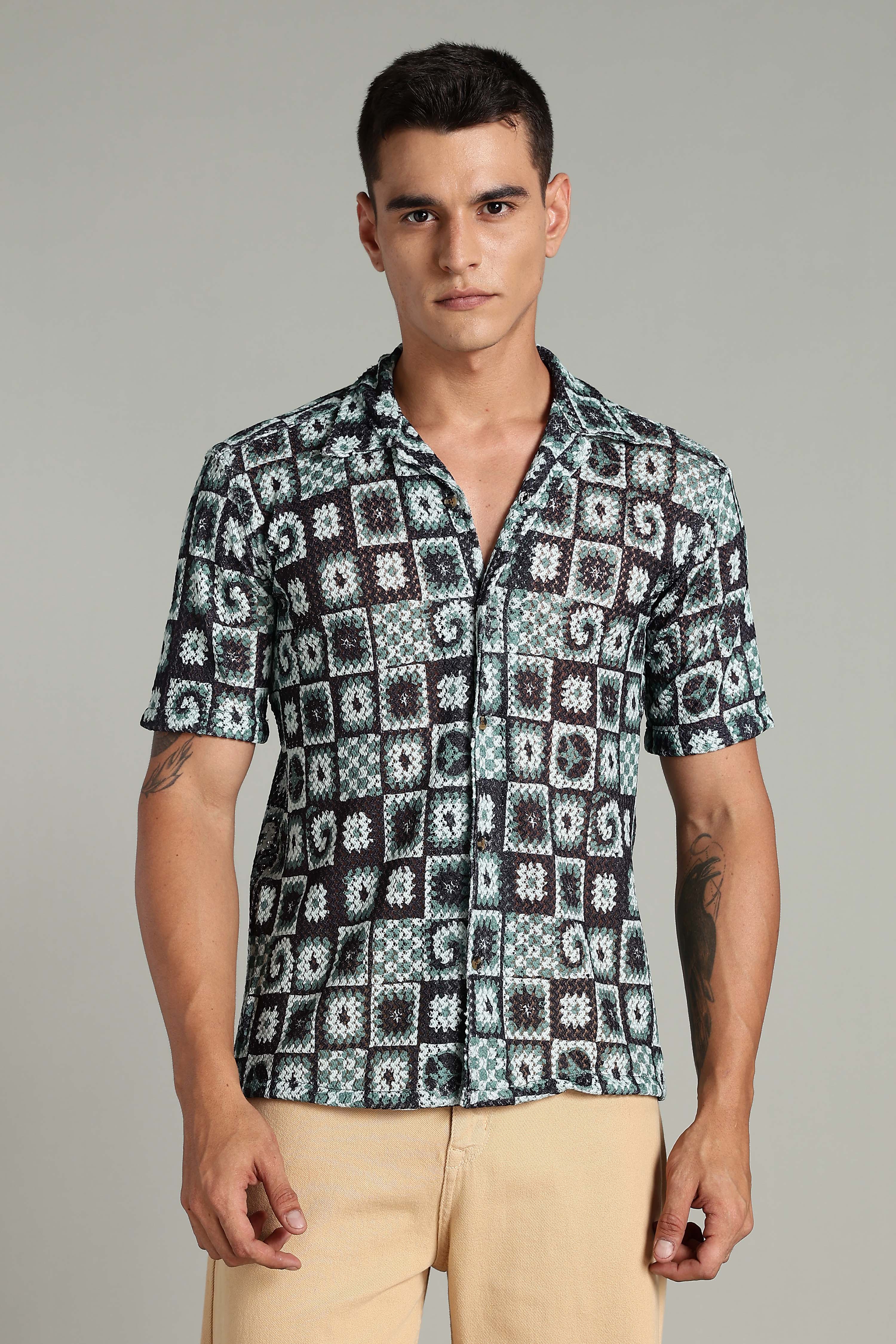 SMOKE CORCHET ABSTRACT SHIRT