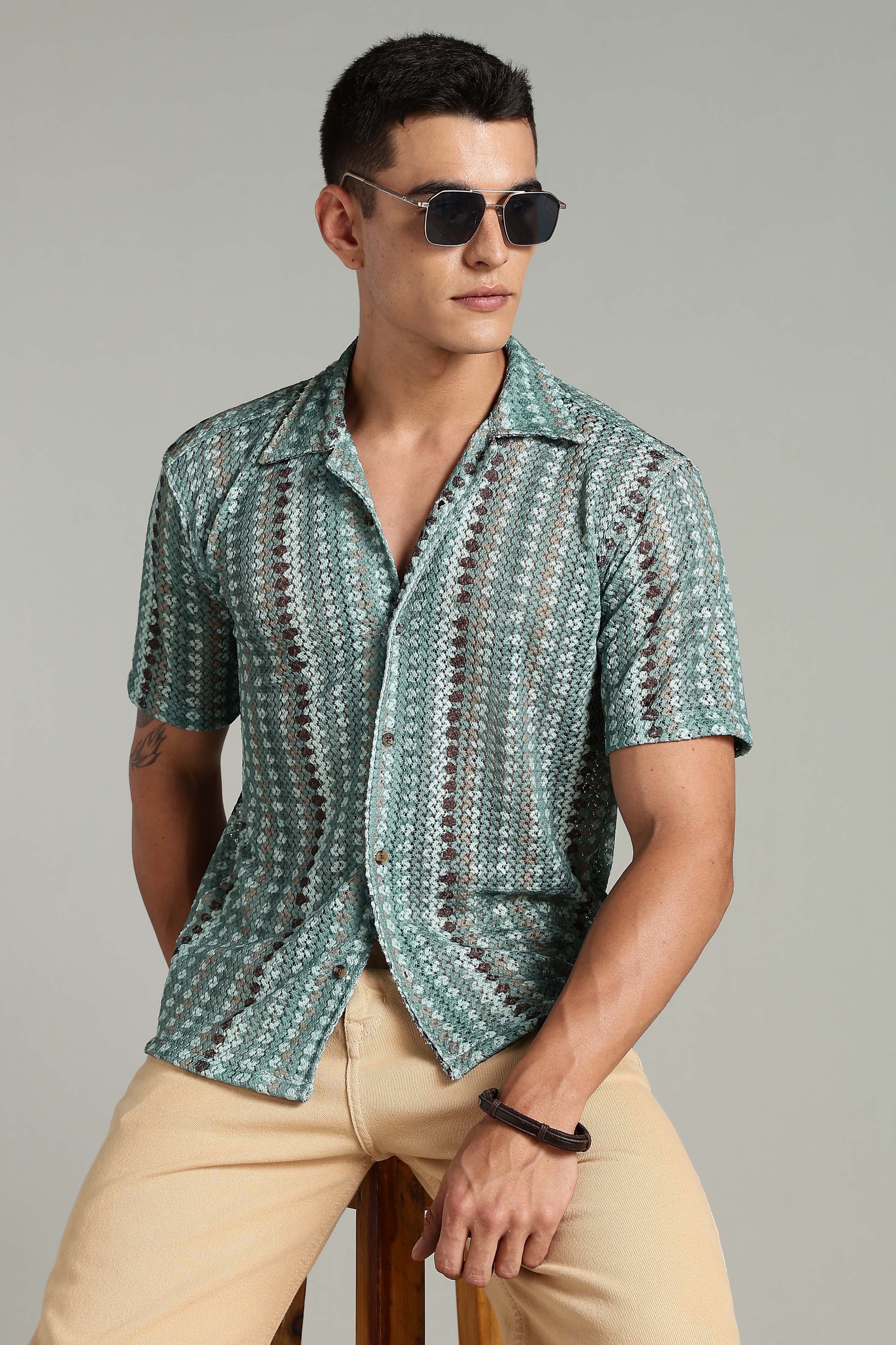 SMOKE CORCHET ABSTRACT SHIRT