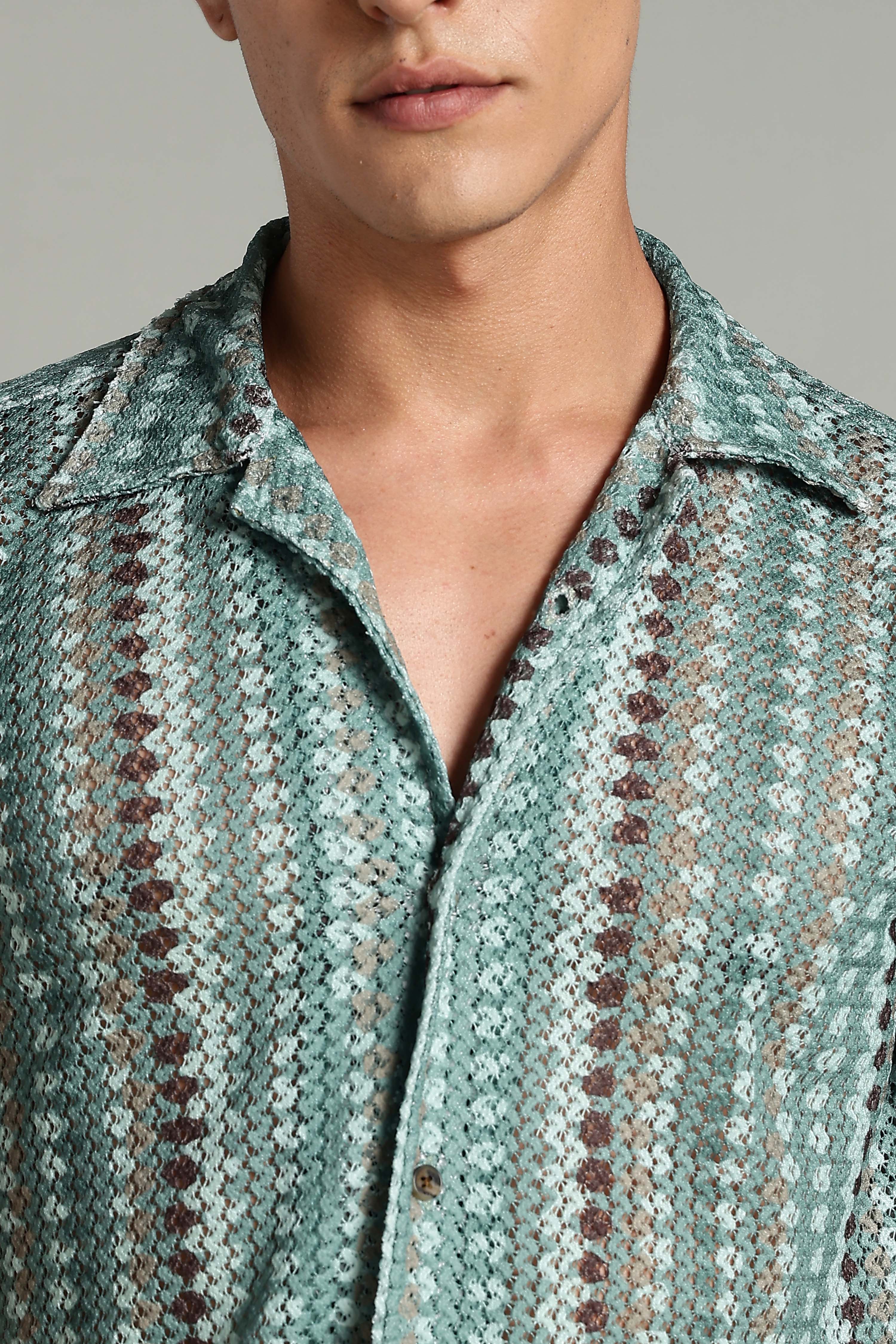 SMOKE CORCHET ABSTRACT SHIRT