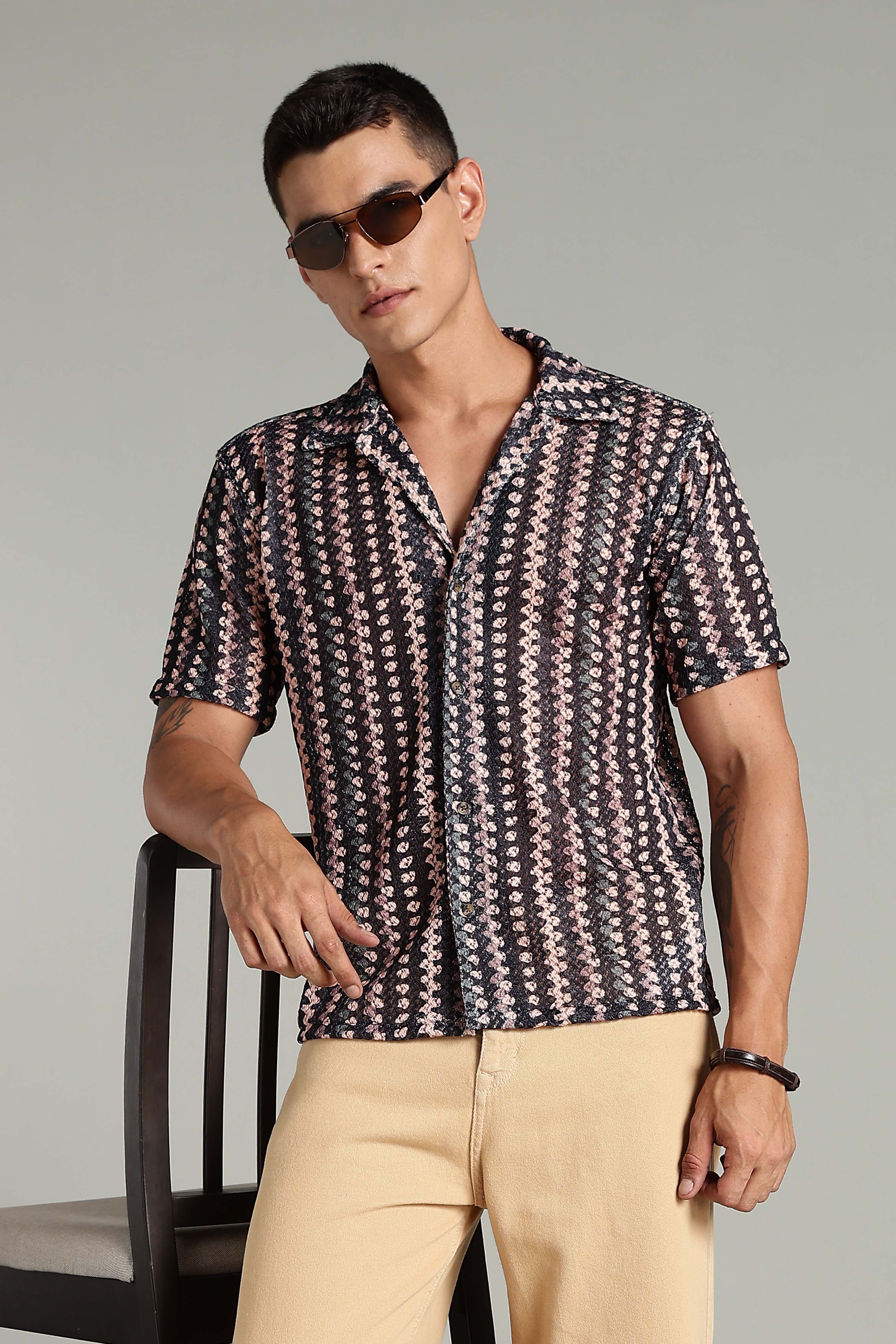 SMOKE CORCHET ABSTRACT SHIRT