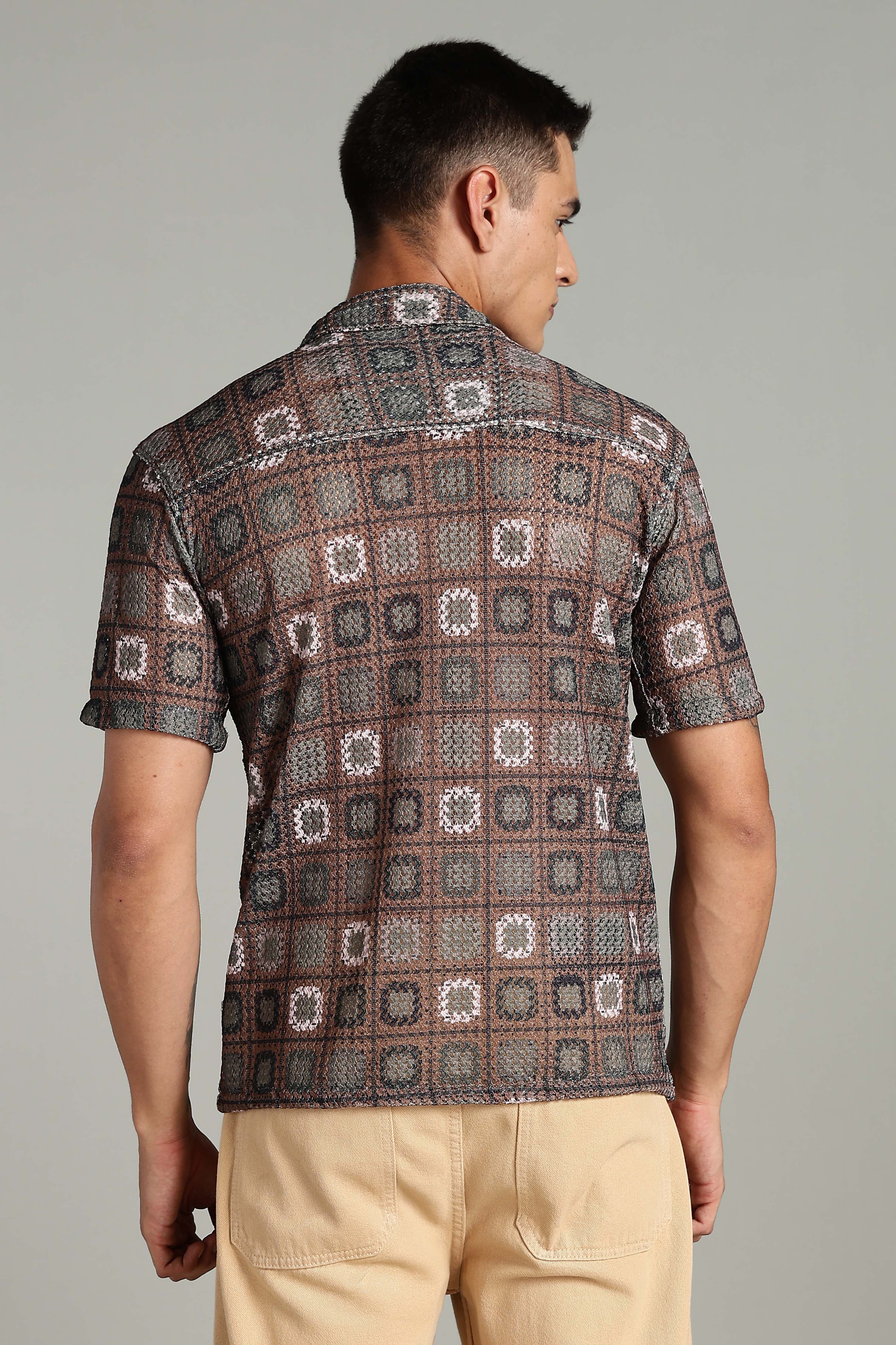 SMOKE CORCHET ABSTRACT SHIRT