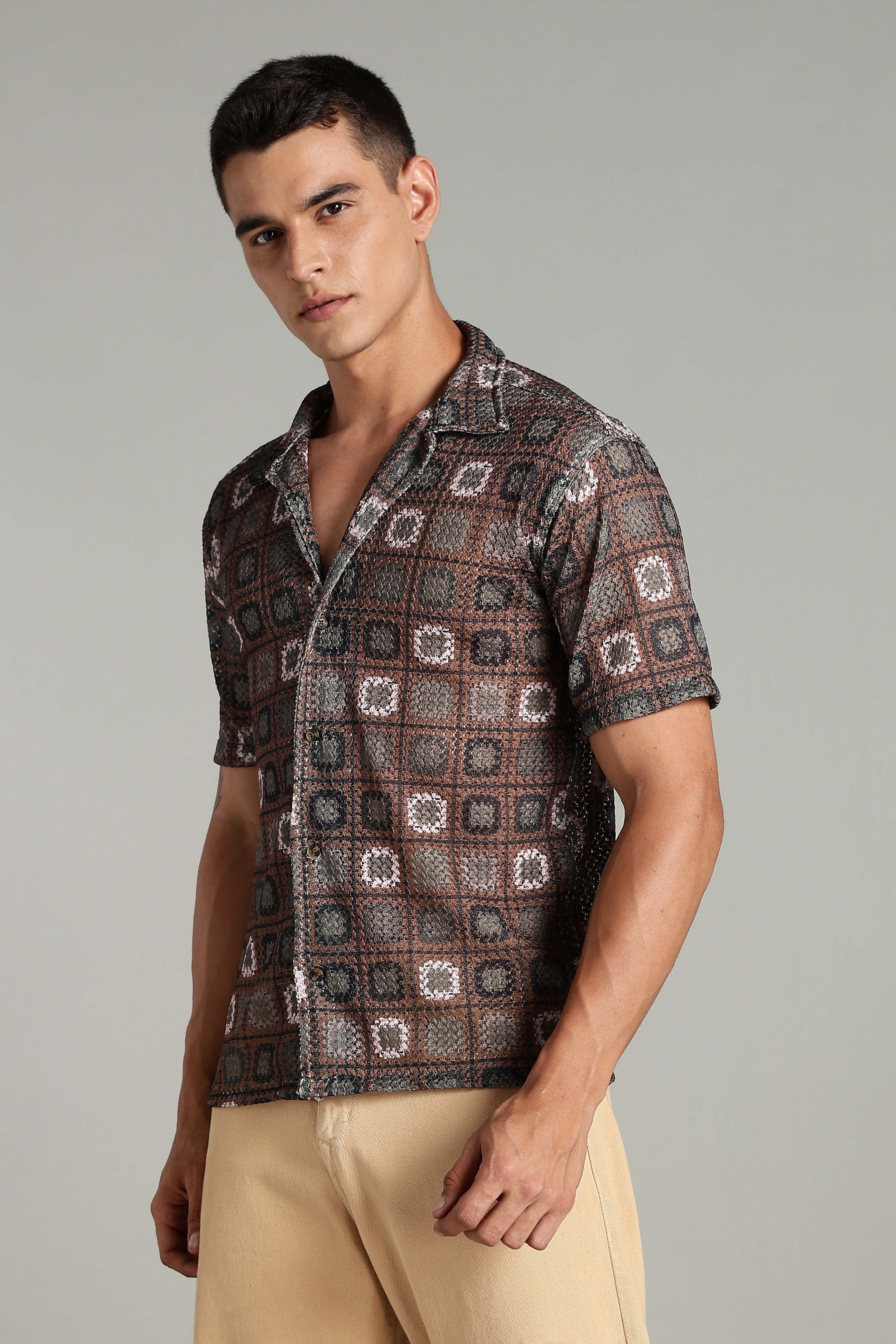 SMOKE CORCHET ABSTRACT SHIRT