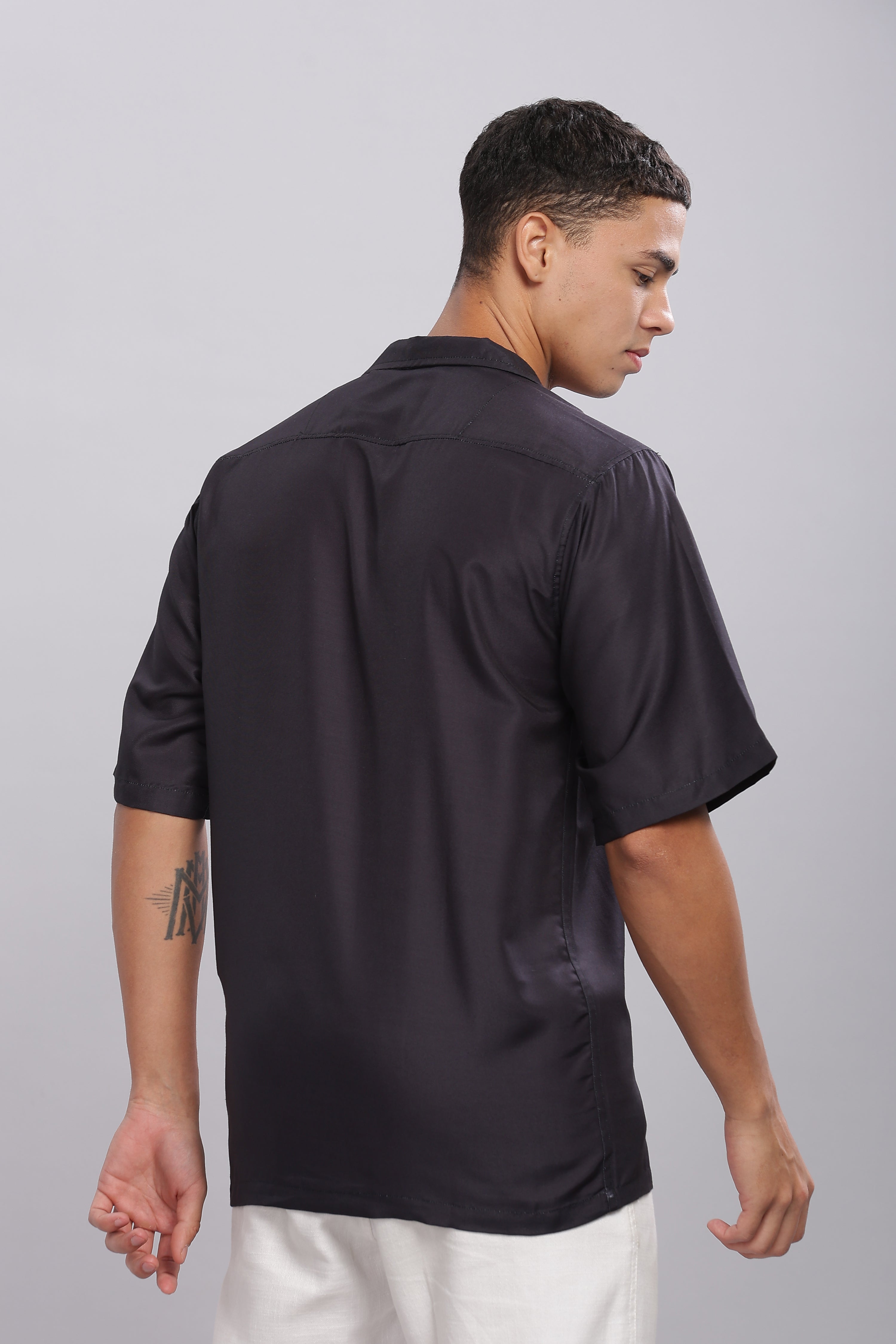 SMOKE SPACESHIP BLACK DROP SHIRT