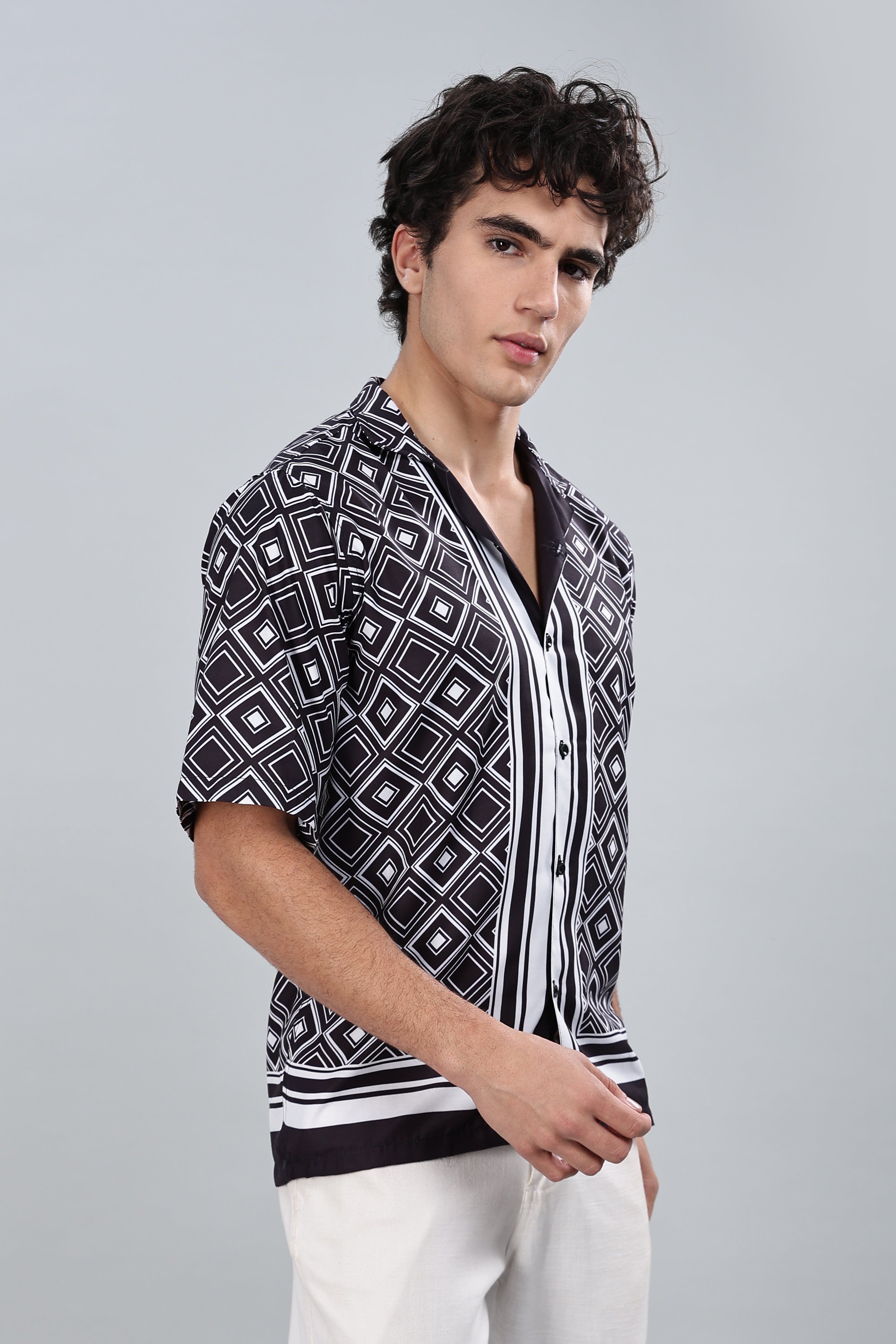 SMOKE KORRA DROP SHIRT [black]