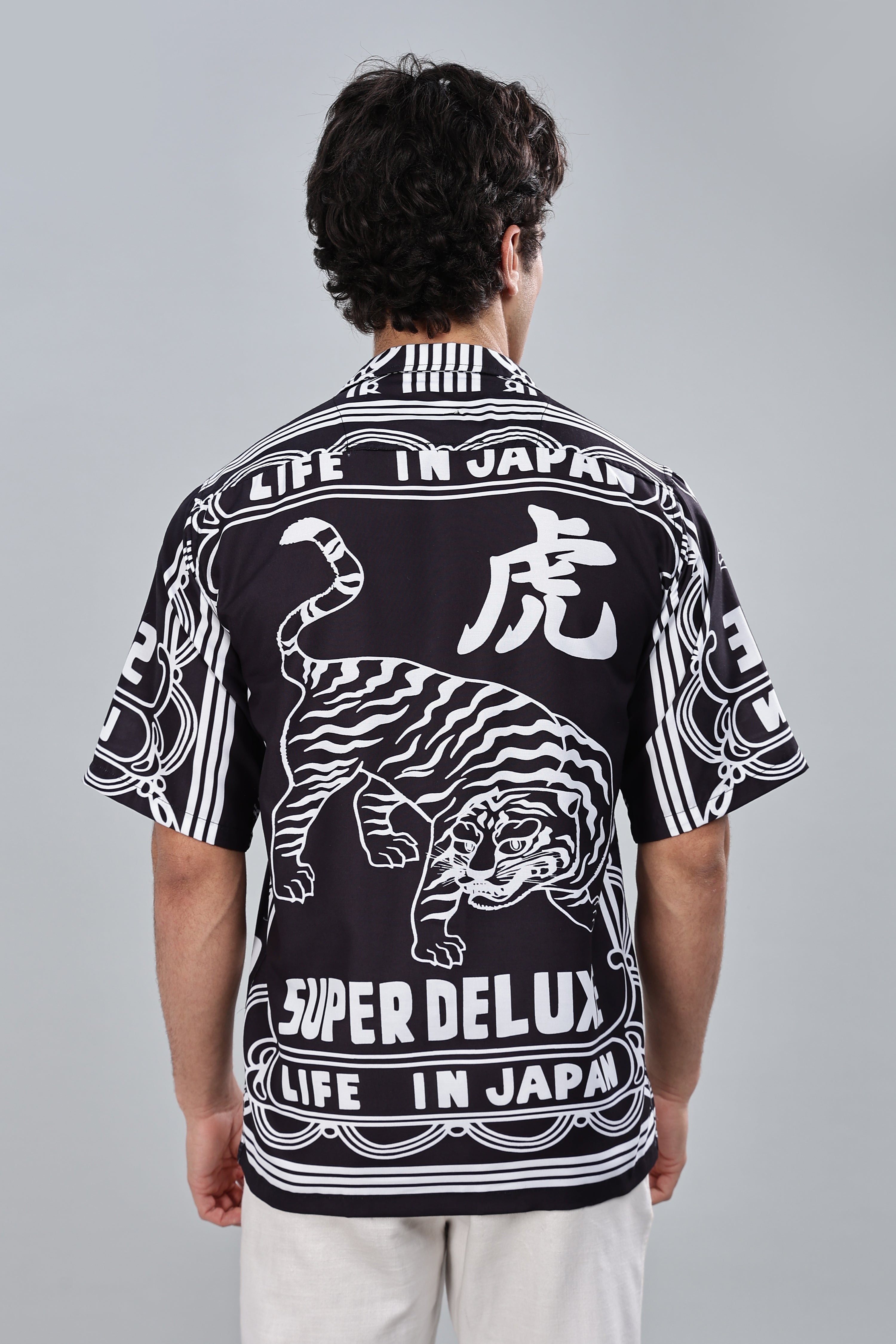 SMOKE JAPAN DROP SHIRT [black]