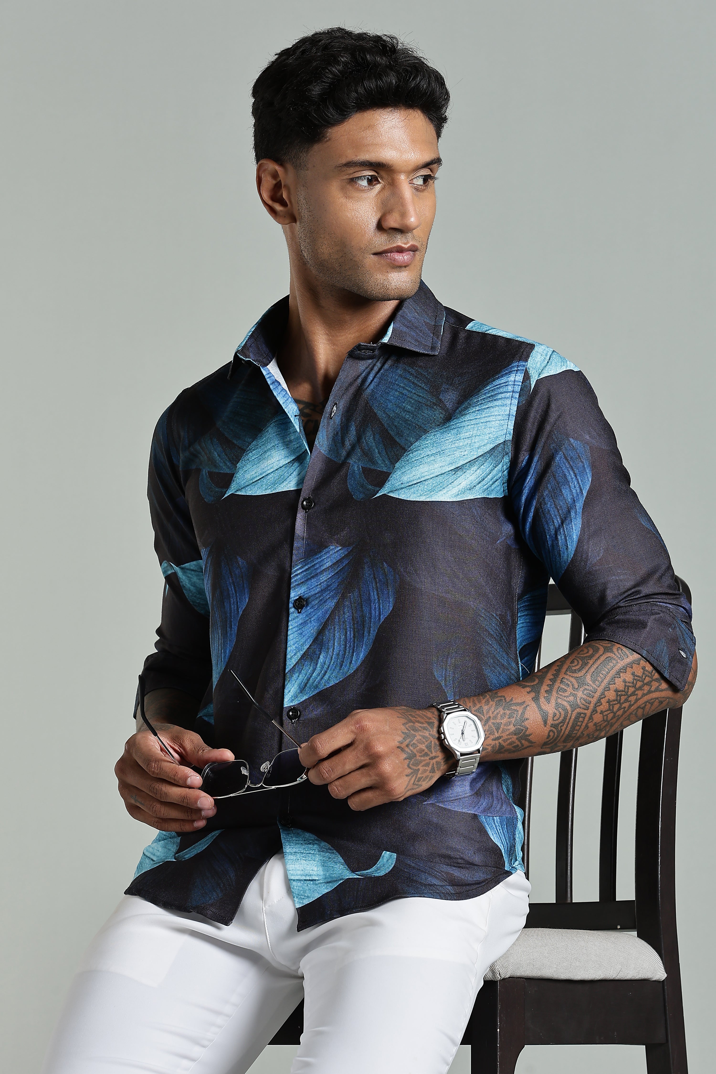 SMOKE OBLONG BLACK LINEN PRINTED SHIRT